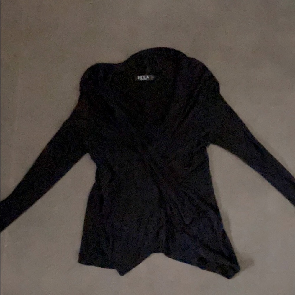 ECLA light black sweater